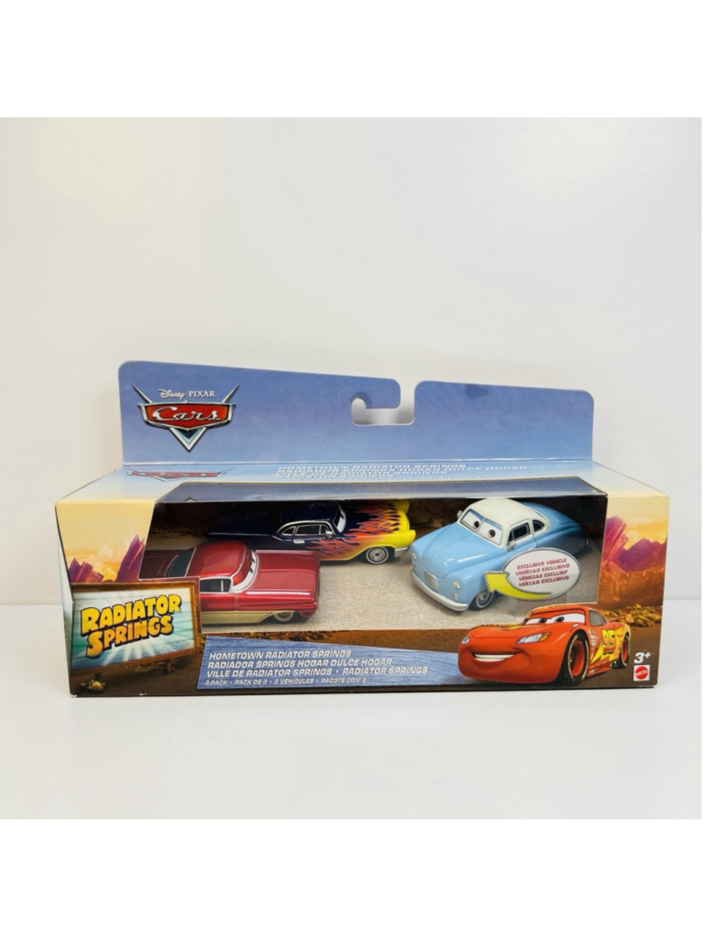 Disney Cars Radiator Springs Hometown With Jonas Revera Greta Old School Ramone